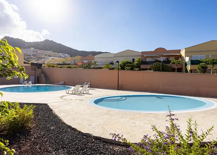 Garden Valle Del Sol Адехе